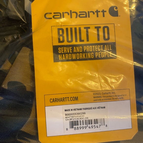 You still in plastic carhartt Hunting camouflage backpack - Picture 6 of 9